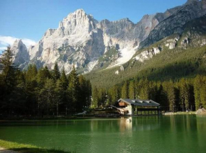 Отель Chalet Al Lago  Сан-Вито-Кадоре